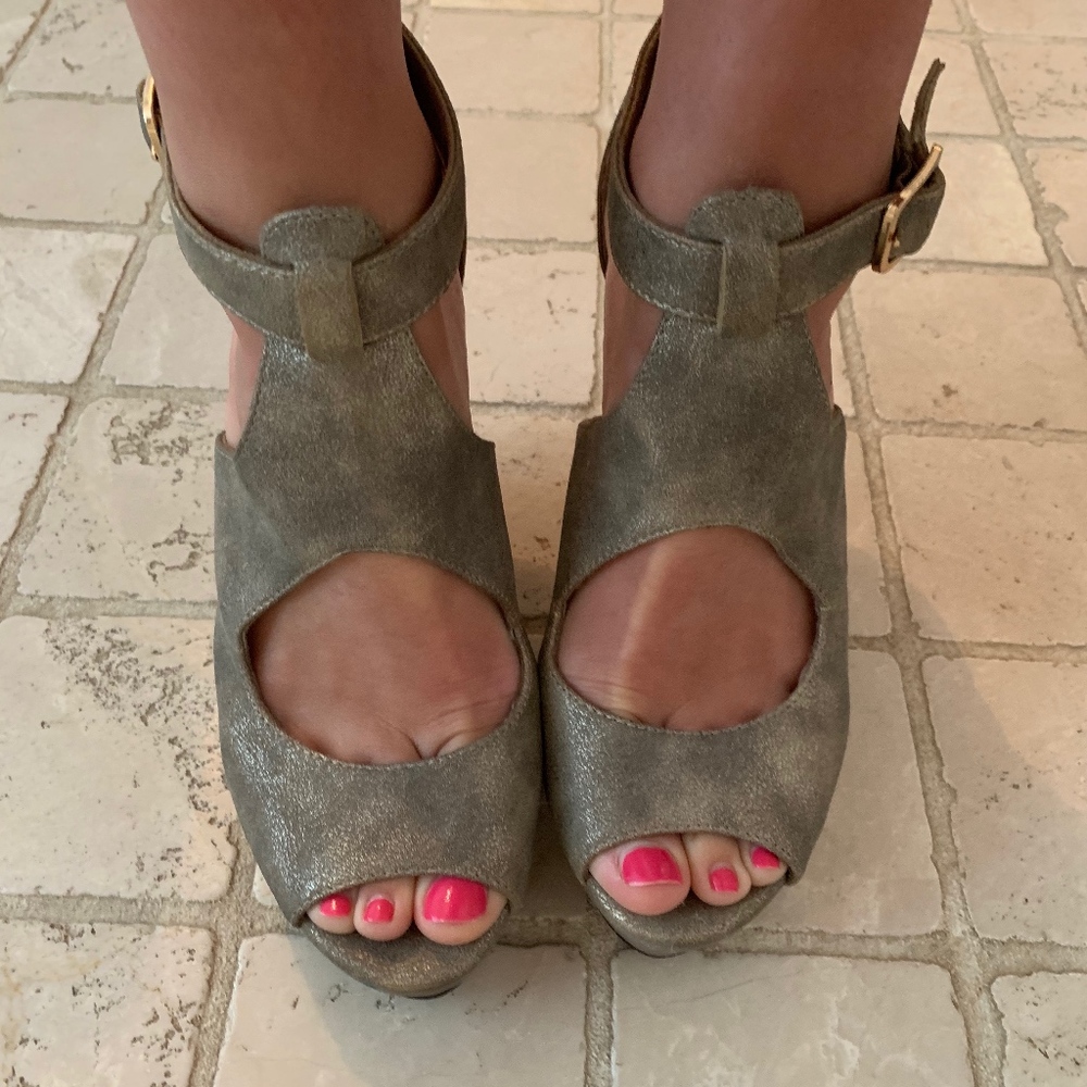 BC footwear silver/gold metallic wedge